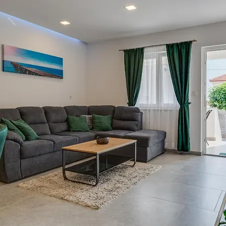Διαμέρισμα Apartman Angel *