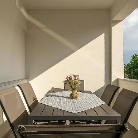 דירה Apartman Angel *